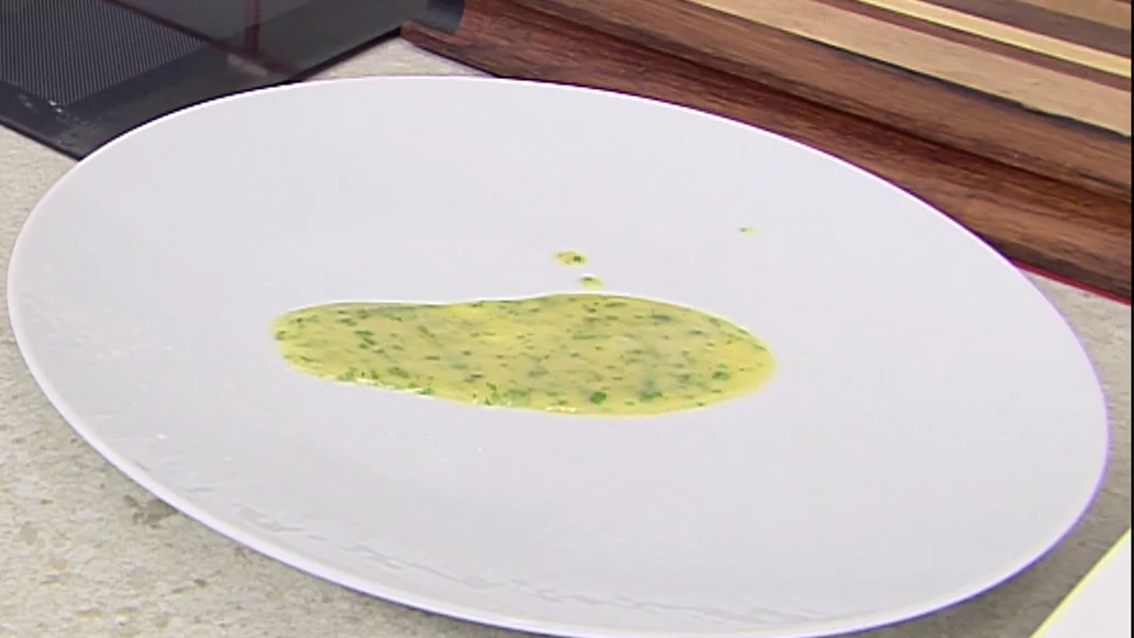 El secreto de Arguiñano para elaborar la salsa verde de su hijo Joseba El secreto de Arguiñano para elaborar la salsa verde de su hijo Joseba