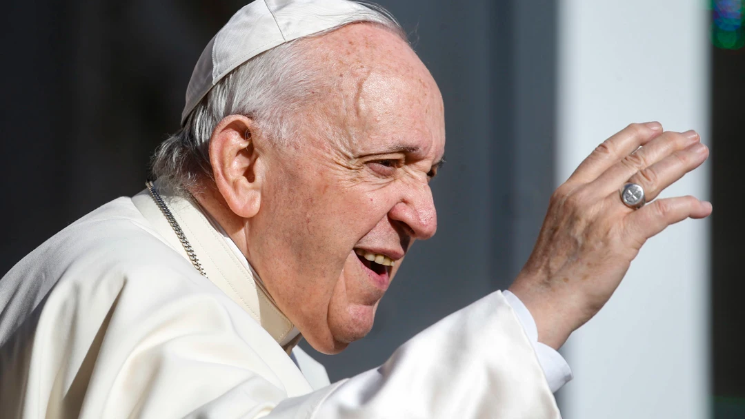 El papa pide que se trate mejor a suegras, pero que ellas no critiquen El papa pide que se trate mejor a suegras, pero que ellas no critiquen/ EFE/EPA/FABIO FRUSTACI