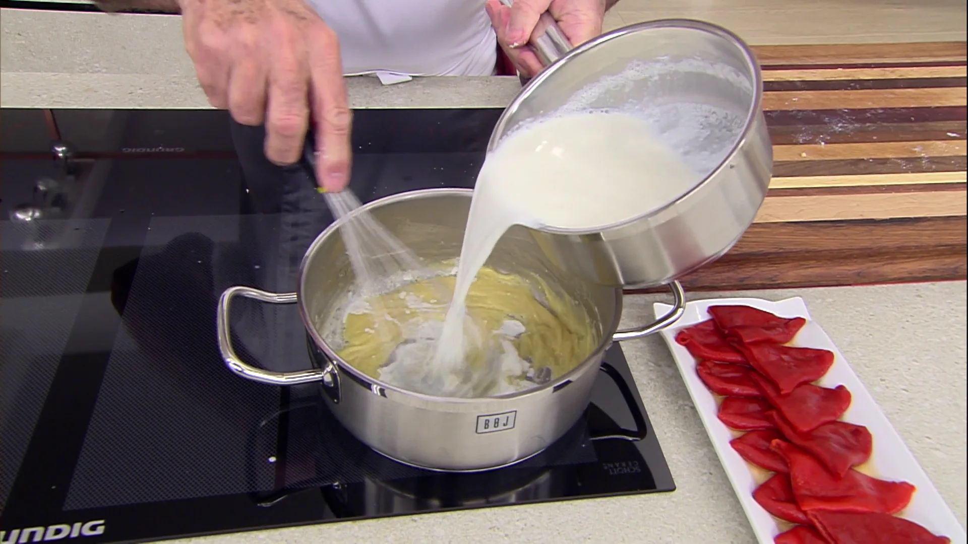 El truco de Arguiñano para conseguir una bechamel única El truco de Arguiñano para conseguir una bechamel única