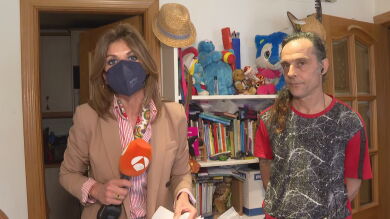 Antonio, de vivir en la calle y pedir en un subterráneo a encontrar un hogar y un empleo