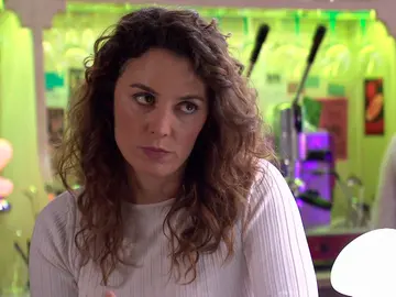 Sonia, hecha un mar de dudas: ¿Es realmente Medina su media naranja? Sonia, hecha un mar de dudas: ¿Es realmente Medina su media naranja?