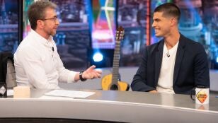 Carlos Alcaraz desvela sus rituales en 'El Hormiguero 3.0': "Intento coger las bolas m&aacute;s nuevas"