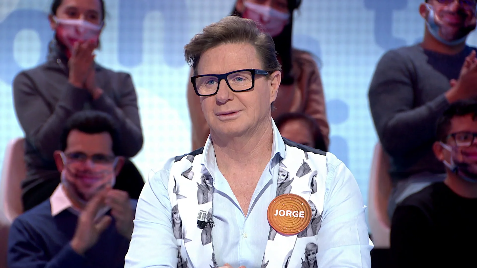 El homenaje de Jorge Cadaval a Raffaella Carrá en ‘Pasapalabra’: “¡Qué chaleco más bonito!” El homenaje de Jorge Cadaval a Raffaella Carrá en ‘Pasapalabra’: “¡Qué chaleco más bonito!”