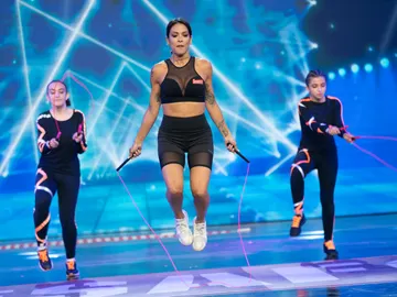 Lorena Castell, pura energía, con la ‘Comba Extrema’ en ‘El Desafío’ Lorena Castell, pura energía, con la ‘Comba Extrema’ en ‘El Desafío’