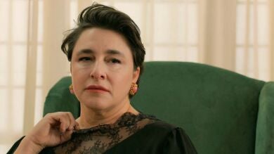 Conoce a Esra Dermancıoğlu, la actriz que da vida a la malvada Behice en ‘Tierra Amarga’