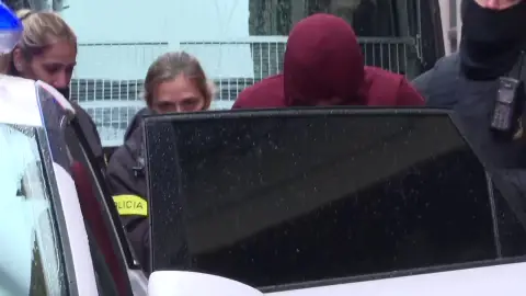 Encuentran ADN de la menor de 16 años en una chaqueta del presunto autor de la brutal agresión sexual de Igualada Encuentran ADN de la menor de 16 años en una chaqueta del presunto autor de la brutal agresión sexual de Igualada