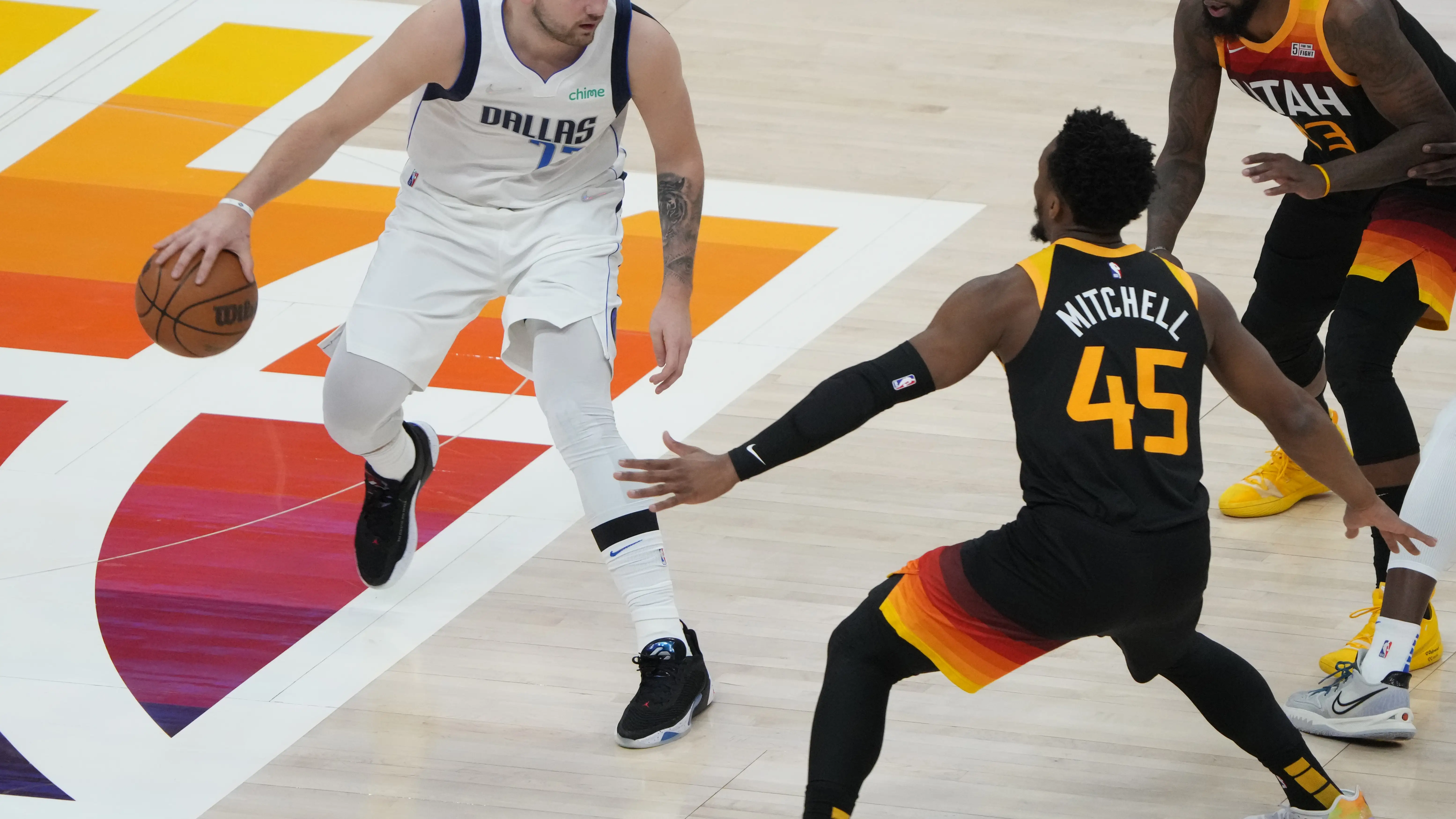 Los Mavericks de Luka Doncic eliminan a los Jazz y ya están en semifinales de conferencia Los Mavericks de Luka Doncic eliminan a los Jazz y ya están en semifinales de conferencia