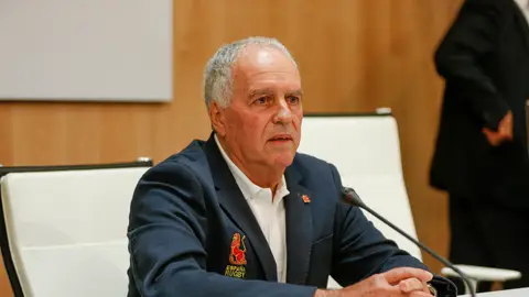 Dimite el presidente de la Federación de Rugby tras el escándalo que ha dejado a España sin Mundial Dimite el presidente de la Federación de Rugby tras el escándalo que ha dejado a España sin Mundial