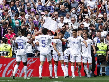 El Real Madrid se proclama campeón de la Liga 2021-2022 tras un doblete de Rodrigo ante el Espanyol