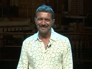 Antonio Banderas, en directo en Antena 3 Noticias Antonio Banderas, en directo en Antena 3 Noticias