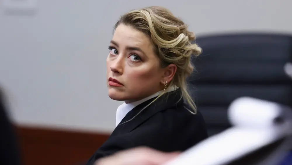 Amber Heard en el juicio contra Amber Heard Amber Heard en el juicio contra Amber Heard