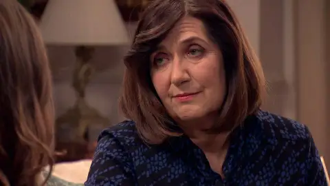 Carmen comparte su historia más íntima con Coral: “Este dolor me lo llevaré a la tumba” Carmen comparte su historia más íntima con Coral: “Este dolor me lo llevaré a la tumba”