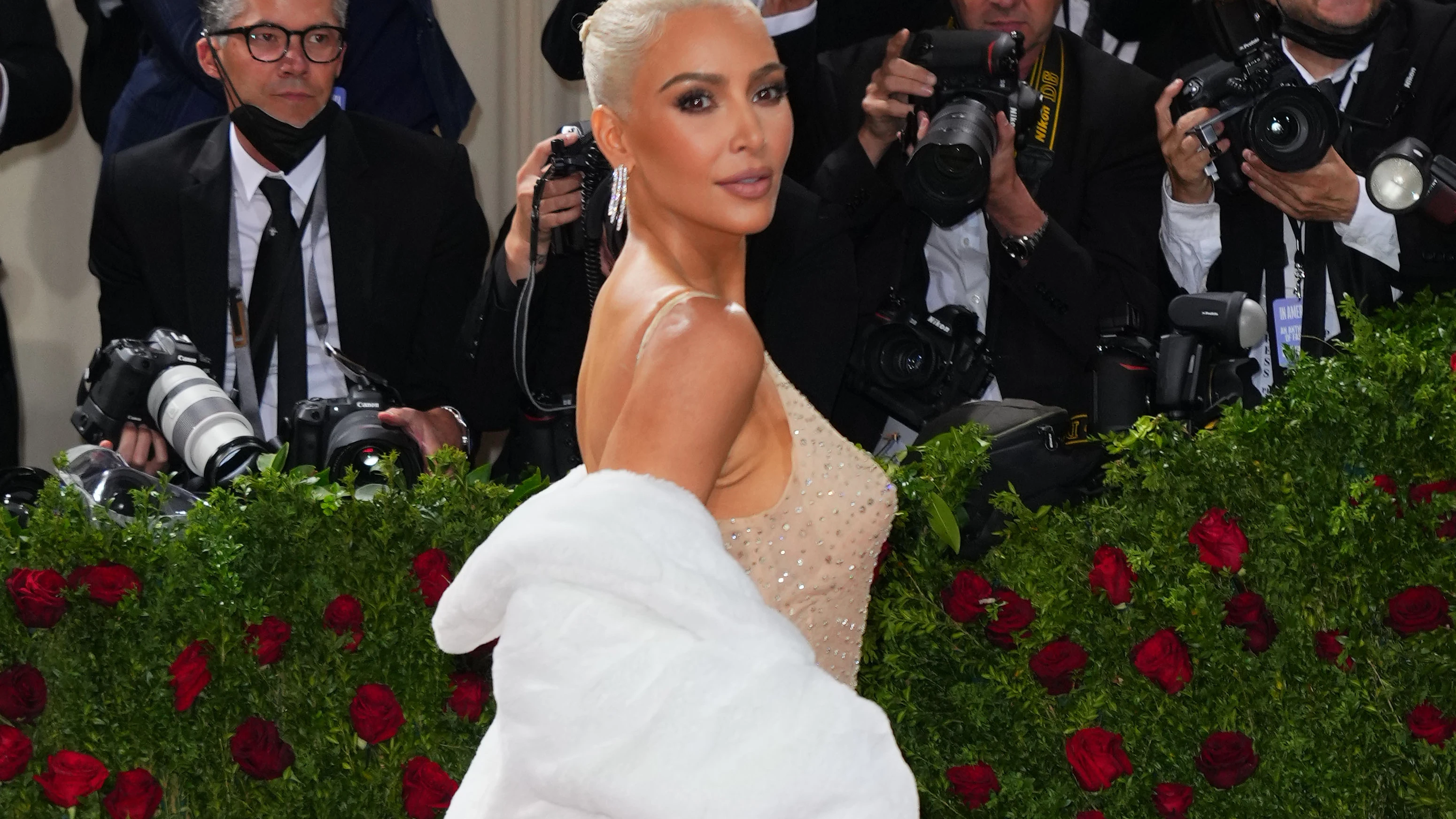 Kim Kardashian en la Met Gala 2022 Kim Kardashian en la Met Gala 2022