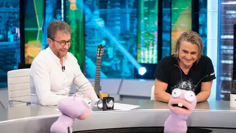 Nacho Cano se sincera durante el comprometido test de Trancas y Barrancas: "¿Has estado de fiesta con Ayuso?" Nacho Cano se sincera durante el comprometido test de Trancas y Barrancas: "¿Has estado de fiesta con Ayuso?"