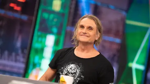 Nacho Cano recuerda el descontrol de las drogas en la época de Mecano: "Di muchos conciertos sin dormir" Nacho Cano recuerda el descontrol de las drogas en la época de Mecano: "Di muchos conciertos sin dormir"