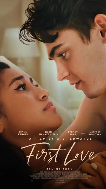 Póster de 'First Love'