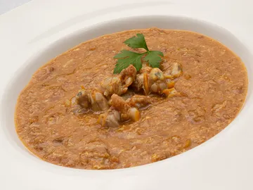 La receta de hoy de Arguiñano: sopa de pan con berberechos, sabrosa y saludable La receta de hoy de Arguiñano: sopa de pan con berberechos, sabrosa y saludable