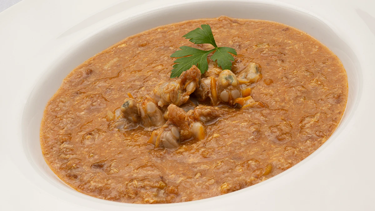 La receta de hoy de Argui&ntilde;ano: sopa de pan con berberechos, sabrosa y saludable