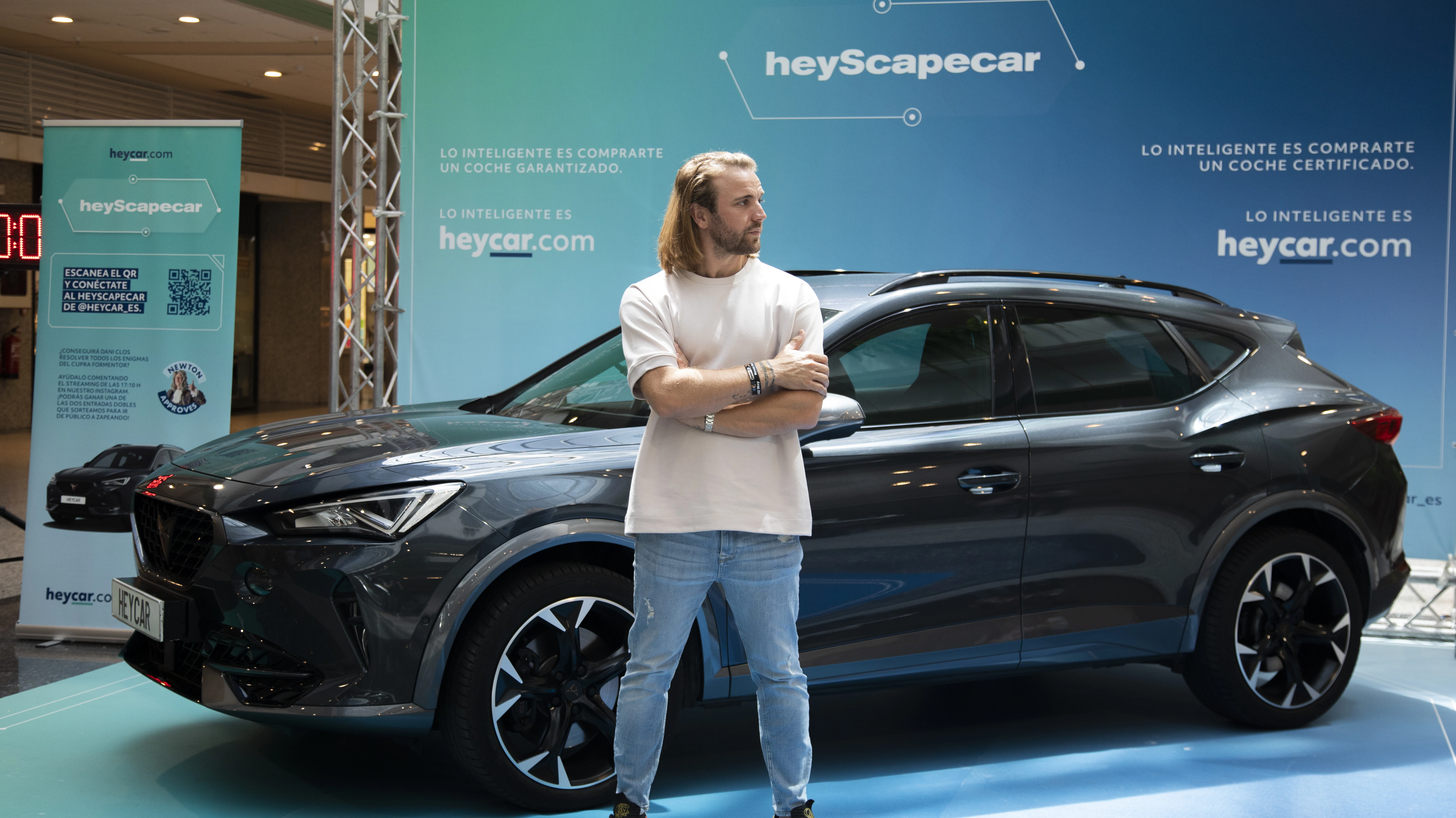 Dani Clos en el heyScapecar de heycar Dani Clos en el heyScapecar de heycar