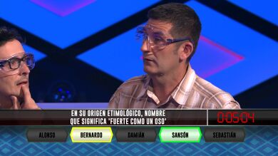 ¡Al límite! Valentín y sus nociones de alemán salvan a lo ‘Sindulfos’ del ataque de un oso 