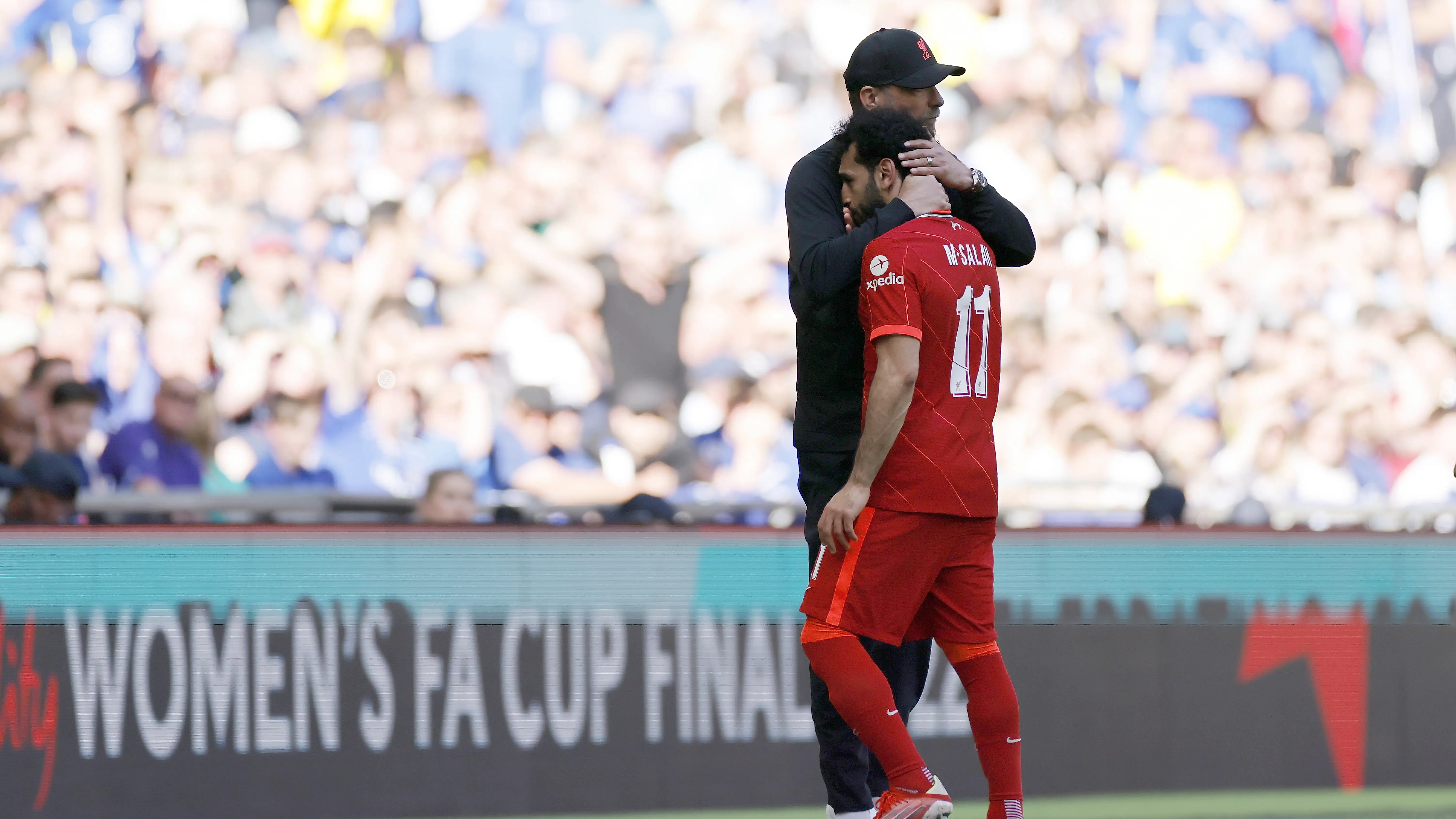 Salah se marcha lesionado en la final de la FA Cup a falta de 14 días para la final de Champions Salah se marcha lesionado en la final de la FA Cup a falta de 14 días para la final de Champions