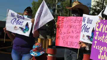 Imagen de esta semana de madres de víctimas de feminicidio y desapariciones en una manifestación de protesta en la mexicana Ciudad Juárez. Imagen de esta semana de madres de víctimas de feminicidio y desapariciones en una manifestación de protesta en la mexicana Ciudad Juárez.