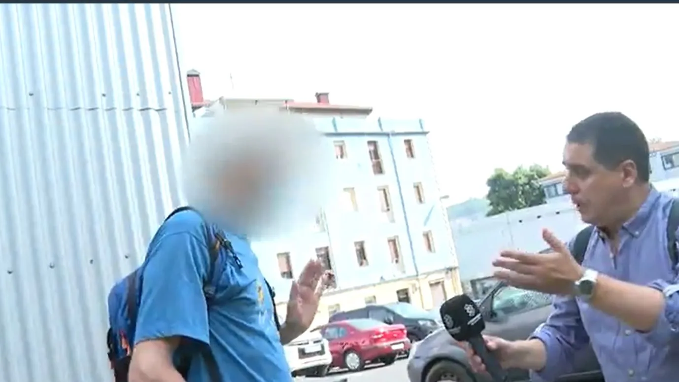 El vecino acusado El vecino acusado