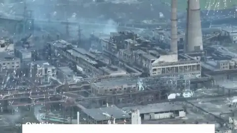 Ucrania denuncia un ataque ruso con fósforo blanco contra Mariúpol tras la victoria de Eurovisión 2022 Ucrania denuncia un ataque ruso con fósforo blanco contra Mariúpol tras la victoria de Eurovisión 2022