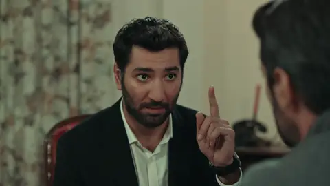 Aras recuerda su vida y amenaza a Kadir tras su traición: “Si te atreves a contar que ya me acuerdo de todo...” Aras recuerda su vida y amenaza a Kadir tras su traición: “Si te atreves a contar que ya me acuerdo de todo...”