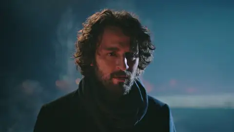 Han se sincera Ceylan y le explica la razón por la que no puede casarse con ella: "Tengo miedo de ser feliz" Han se sincera Ceylan y le explica la razón por la que no puede casarse con ella: "Tengo miedo de ser feliz"