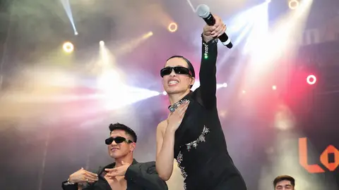 Chanel en la plaza Mayor de Madrid tras Eurovisión Chanel en la plaza Mayor de Madrid tras Eurovisión