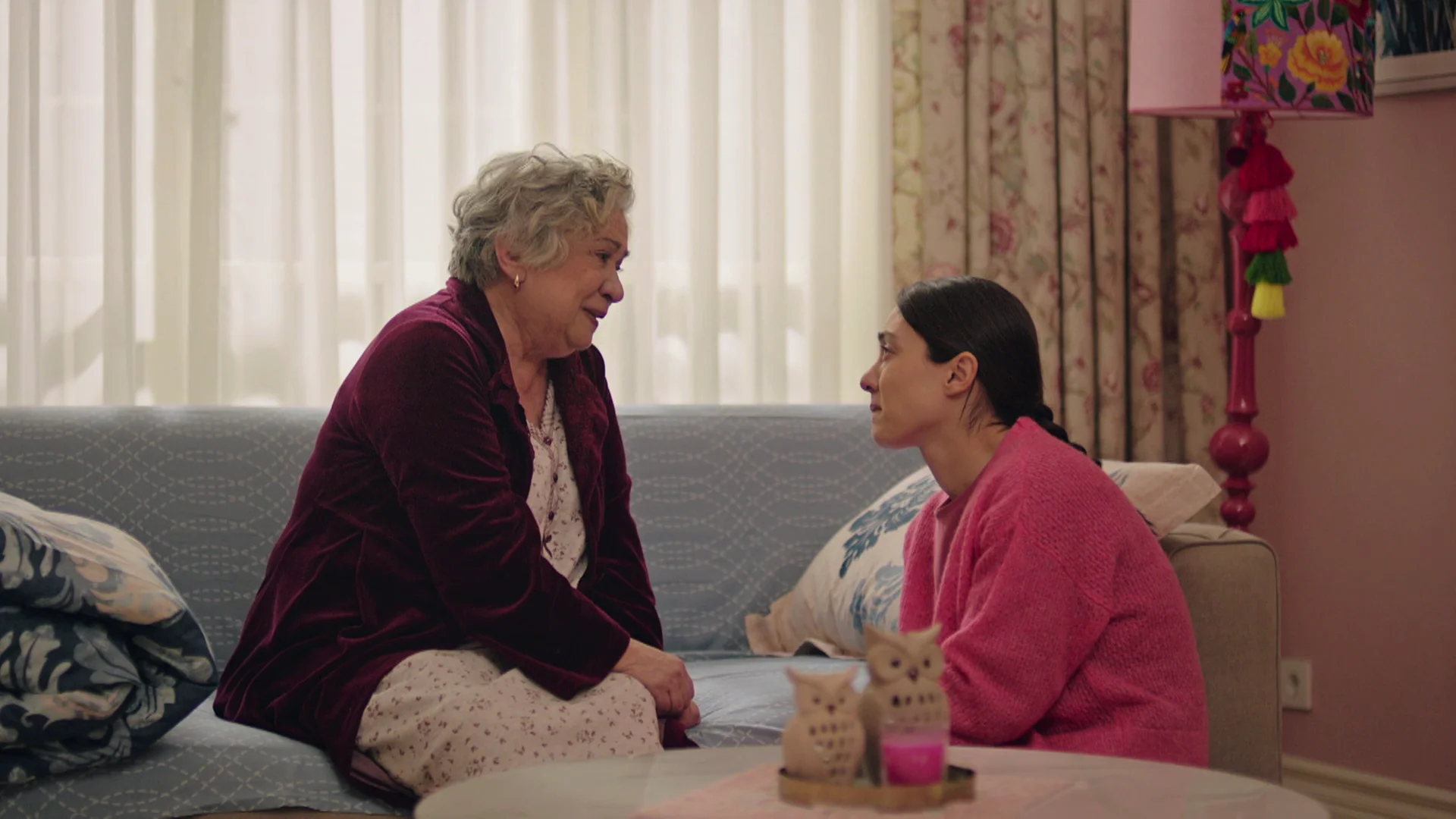 G&uuml;lben, el mejor apoyo para la madre de Esat: "No has hecho nada de lo que puedas avergonzarte"