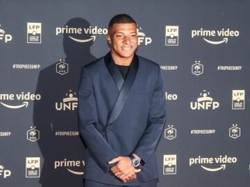 Mbappé habló sobre su futuro en la gala de futbolistas de Francia