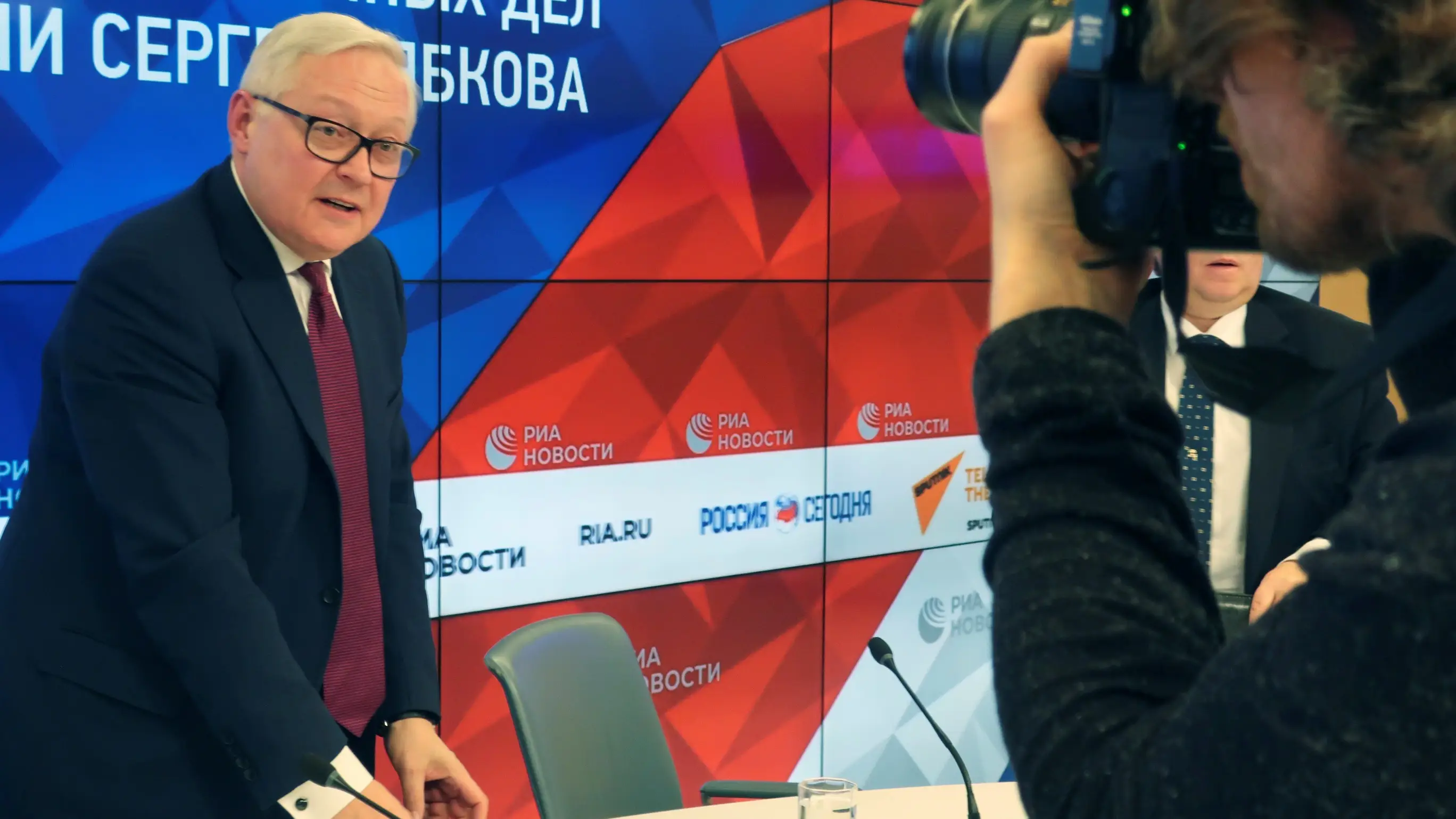 Rusia avisa a Suecia y a Finlandia Rusia avisa a Suecia y a Finlandia