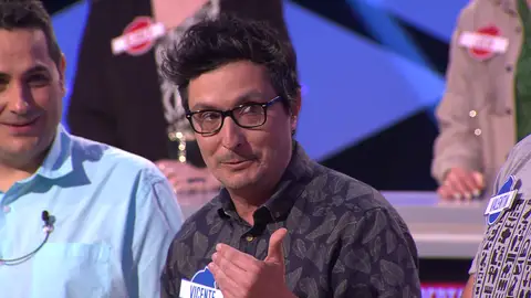 ¡El Guiñote, juego de riesgo! Vicente cuenta en ‘¡Boom!’ cómo dejó ‘ciego’ a un hombre ¡El Guiñote, juego de riesgo! Vicente cuenta en ‘¡Boom!’ cómo dejó ‘ciego’ a un hombre