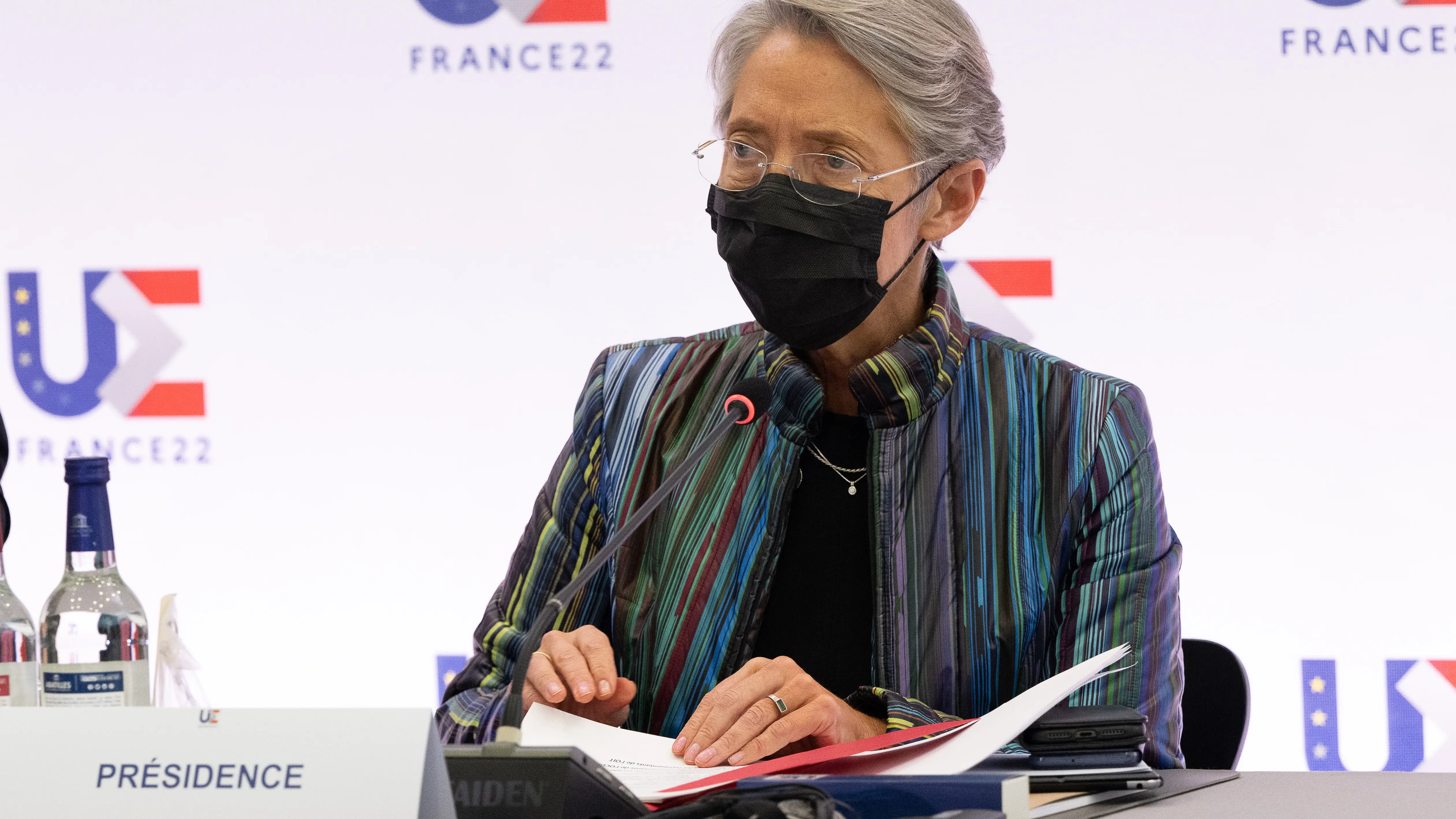 La nueva primera ministra a la titular de Trabajo, Élisabeth Borne La nueva primera ministra a la titular de Trabajo, Élisabeth Borne