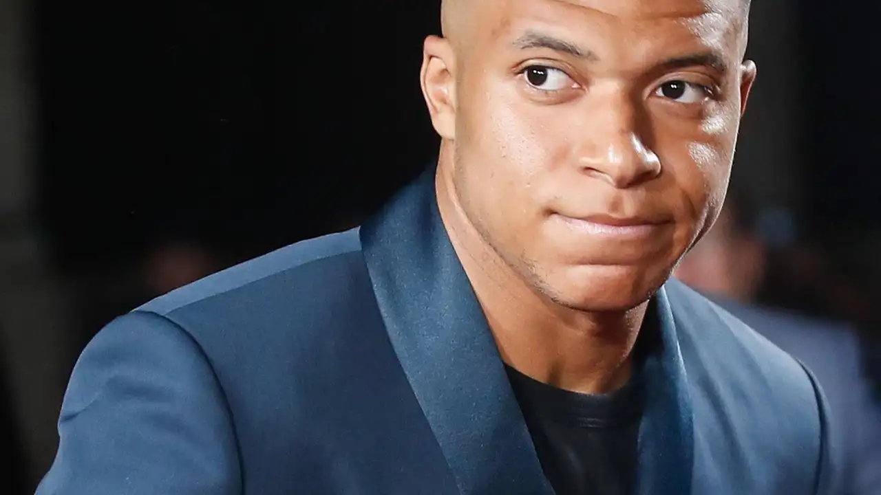 Kylian Mbapp&eacute;, en los premios de la Uni&oacute;n Nacional de Futbolistas Profesionales de Francia (UNFP)