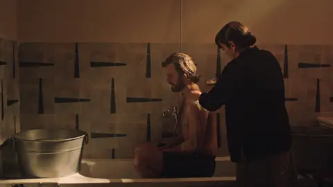 La emotiva reconciliación entre Safiye y Han: “Te voy a lavar yo” La emotiva reconciliación entre Safiye y Han: “Te voy a lavar yo”