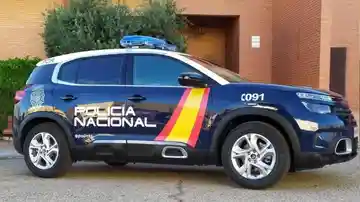 Un coche de la Policía Nacional Un coche de la Policía Nacional
