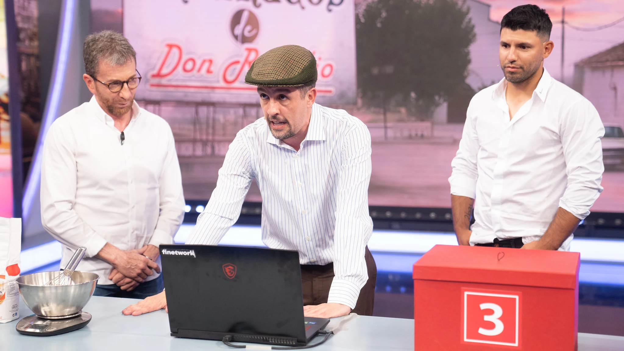 ¿Has perdido el móvil? Don Rogelio y sus trucos para hacerte la vida más fácil ¿Has perdido el móvil? Don Rogelio y sus trucos para hacerte la vida más fácil