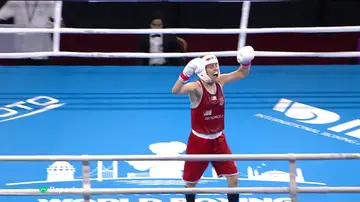 Laura Fuertes asegura la primera medalla de España en la historia del mundial de boxeo femenino Laura Fuertes asegura la primera medalla de España en la historia del mundial de boxeo femenino