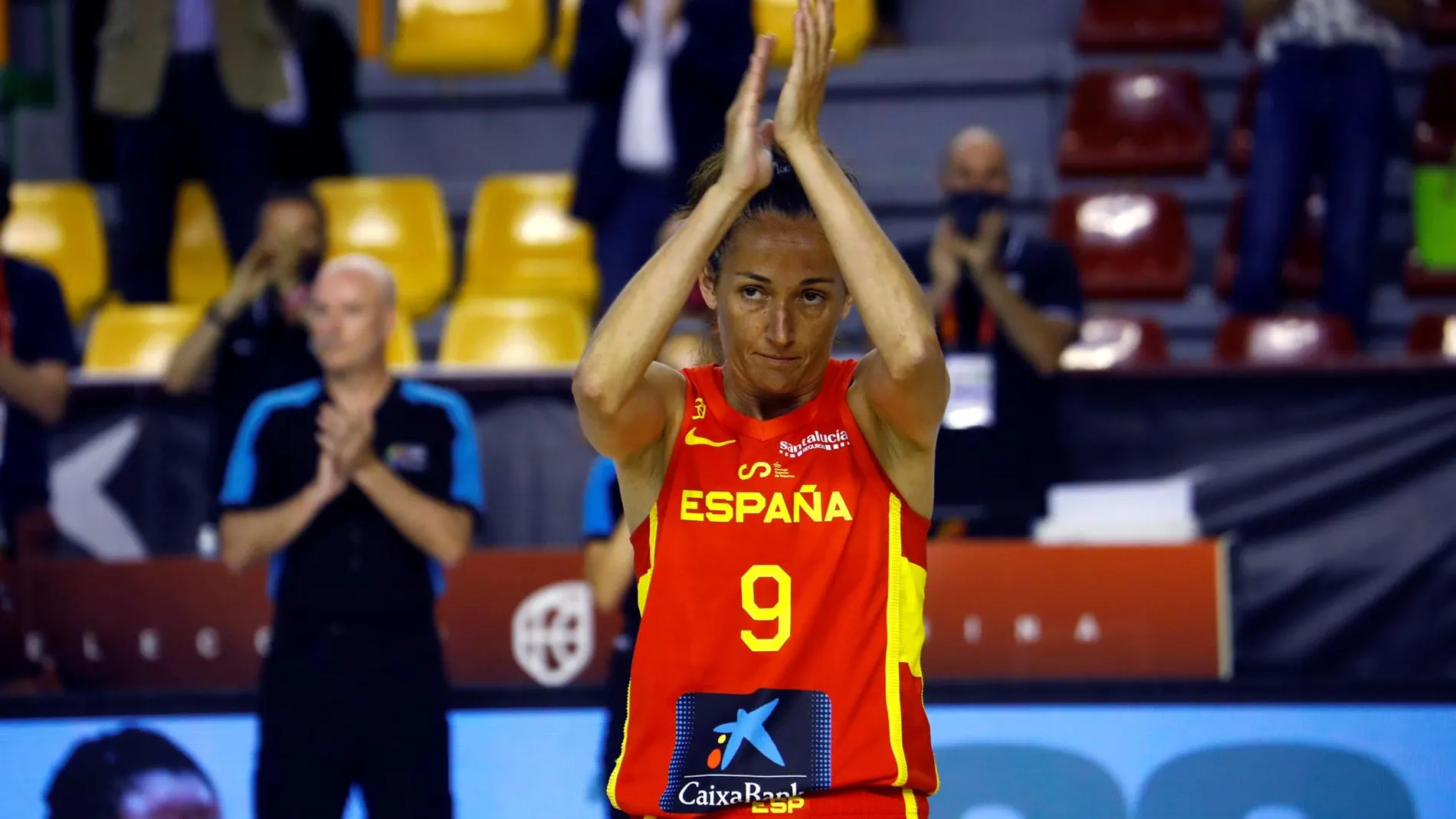 La jugadora de baloncesto Laia Palau con la selección española