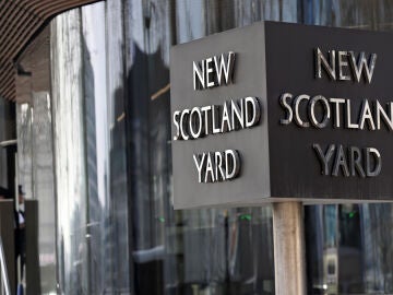 Exterior de la sede de Scotland Yard en Londres. 