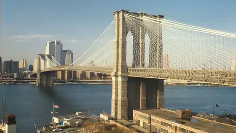 Efemérides de hoy 24 de mayo de 2022: el 24 de mayo de 1883, se inaugura el puente colgante de Brooklyn, el más grande del mundo. Efemérides