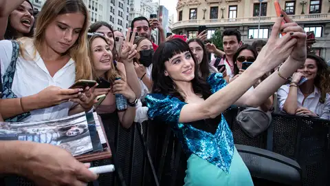 Natalia Dyer con sus fans en España Natalia Dyer con sus fans en España