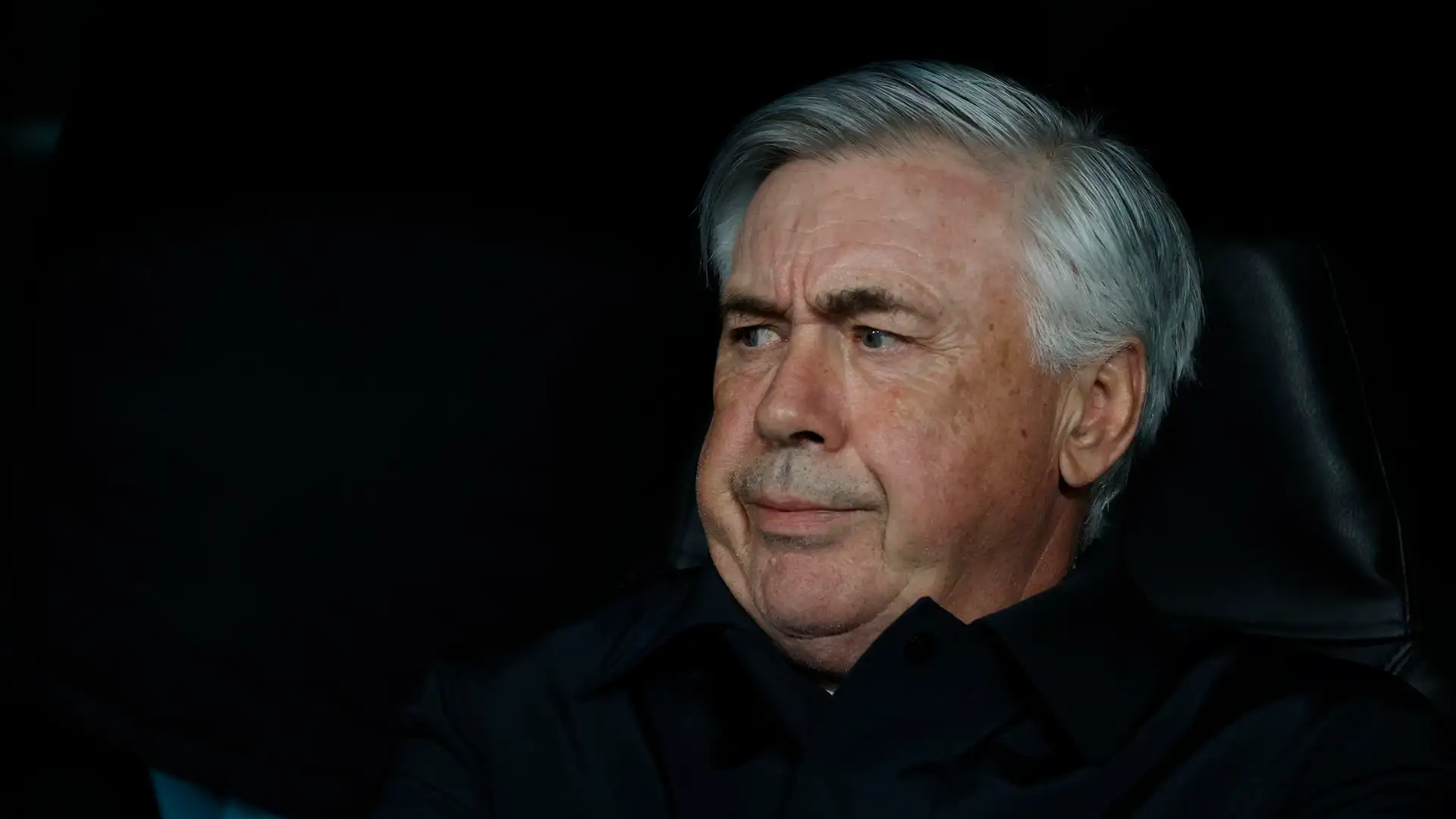 Carlo Ancelotti: "Bale estará en el banquillo o en la grada" Carlo Ancelotti: "Bale estará en el banquillo o en la grada"