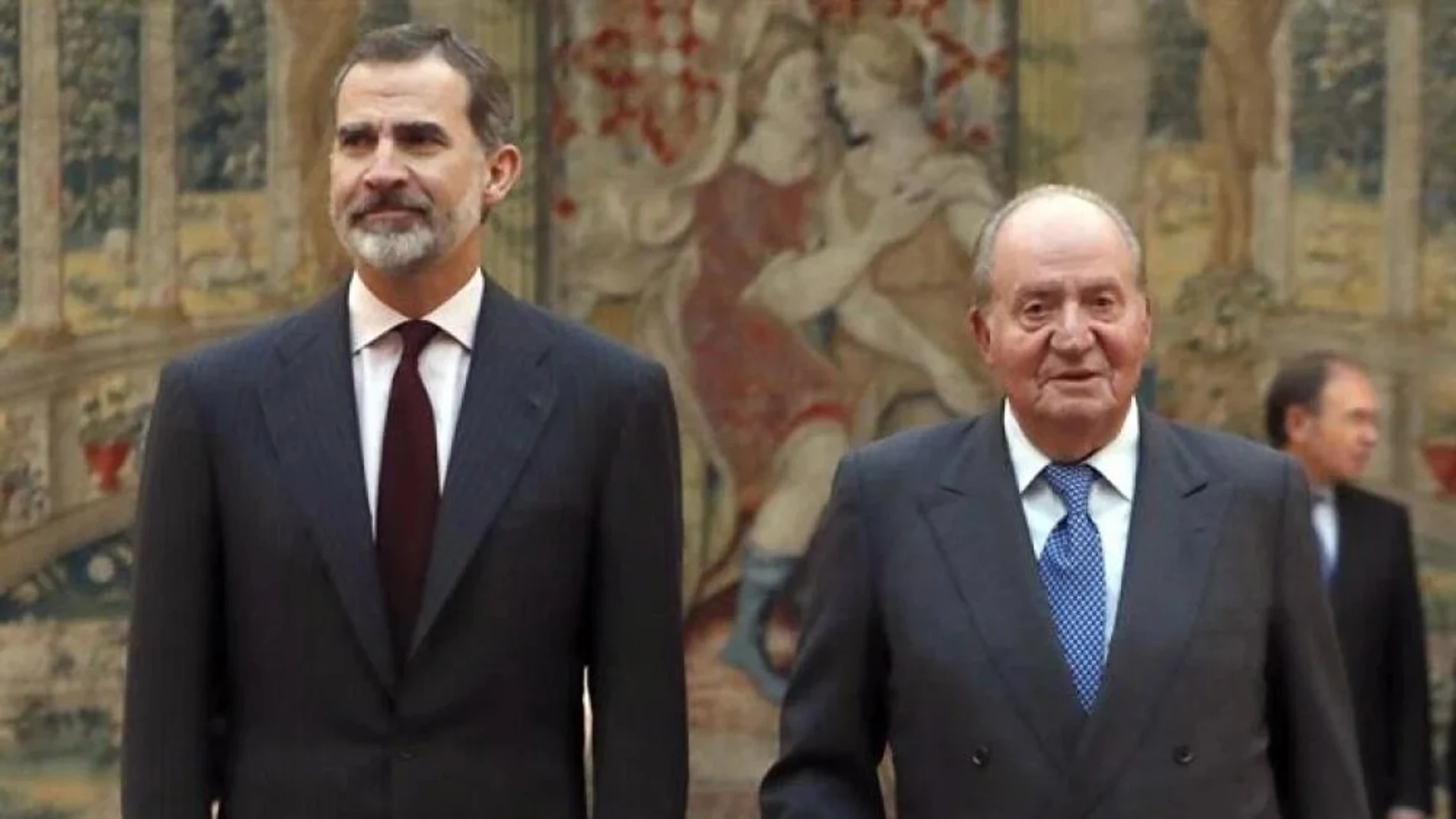 El rey Felipe VI y el rey emérito Juan Carlos I