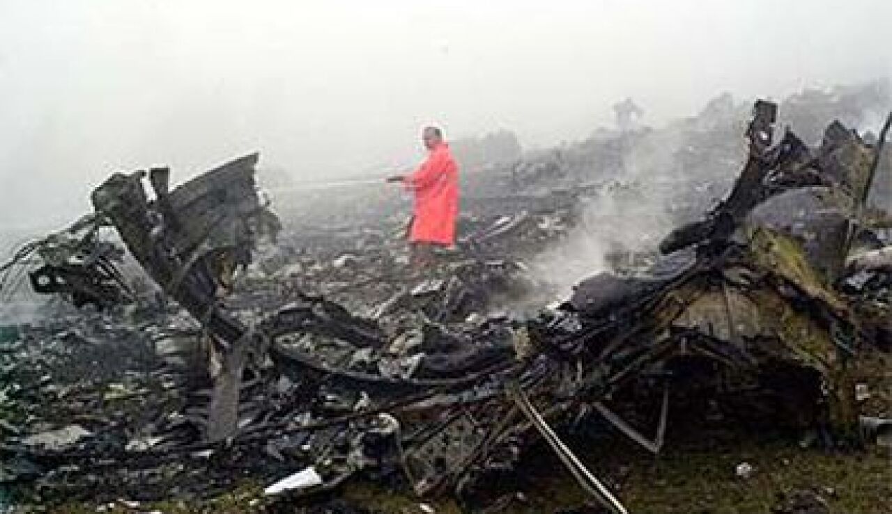 Efemérides de hoy 26 de mayo de 2022: el 26 de mayo de 2003, mueren 62 militares españoles al estrellarse en Turquía el avión Yakolev-42