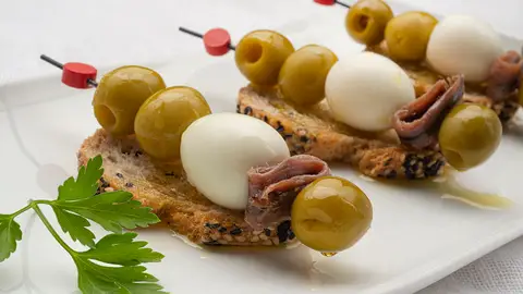 La receta baja en calorías y rica en antioxidantes, de Arguiñano: pincho de aceituna manzanilla La receta baja en calorías y rica en antioxidantes, de Arguiñano: pincho de aceituna manzanilla