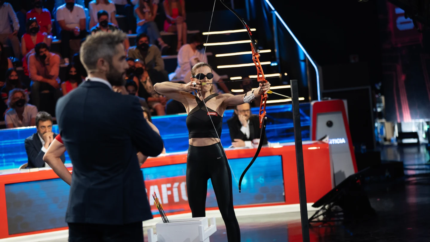 La guerrera Raquel Sánchez Silva pone el alma en el Tiro con arco a ciegas en ‘El Desafío’ La guerrera Raquel Sánchez Silva pone el alma en el Tiro con arco a ciegas en ‘El Desafío’